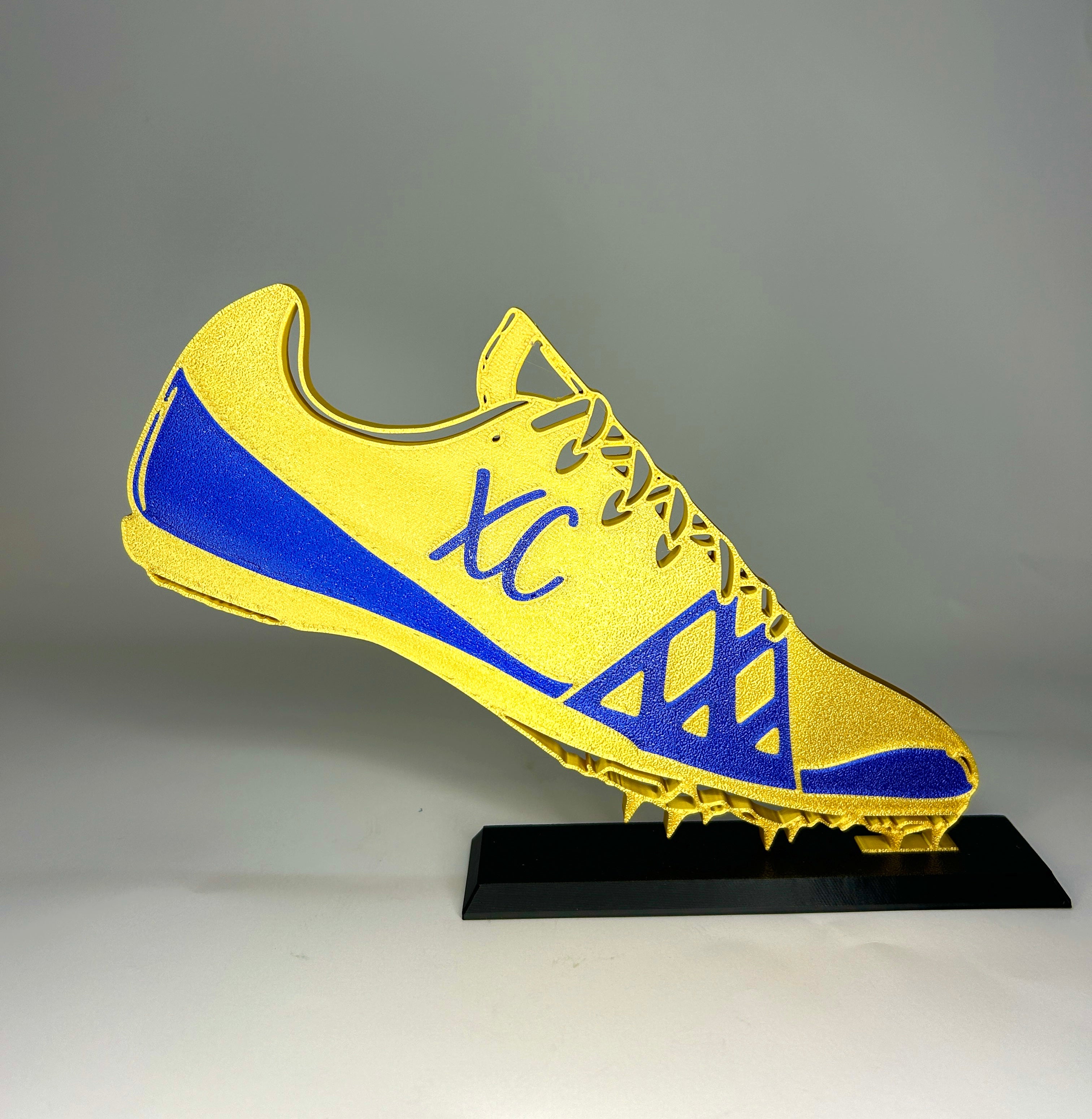 Cross Country Shoe Centerpiece