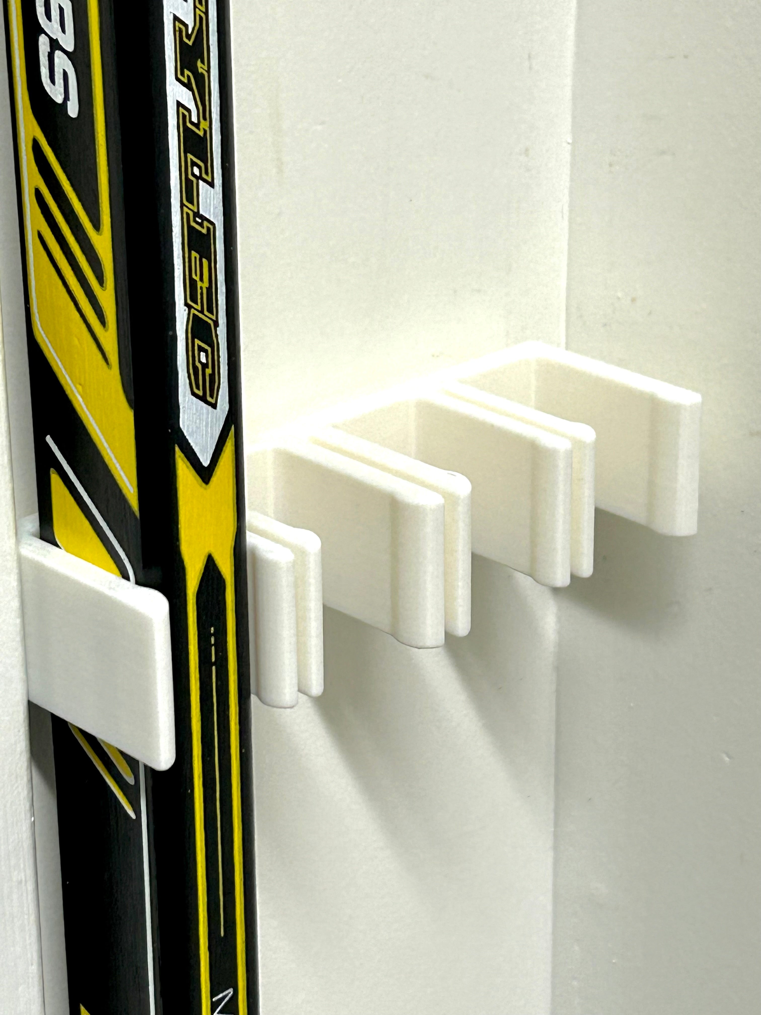 Hockey Stick Wall Holder (2 sticks, 4 sticks) for Adult Stick