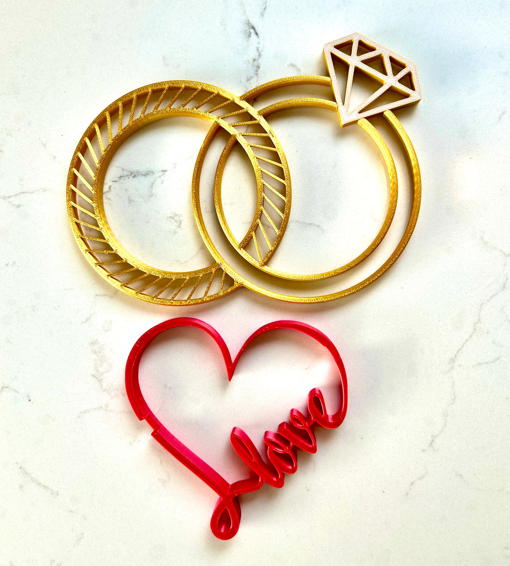 Golden Wedding Rings Centerpiece: LOVE Heart Base, Bridal Shower Decor