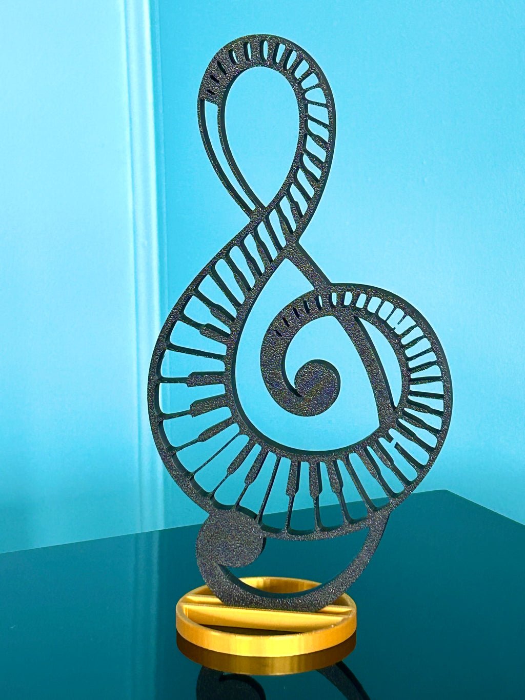 Gold band instrument banquet table centerpieces